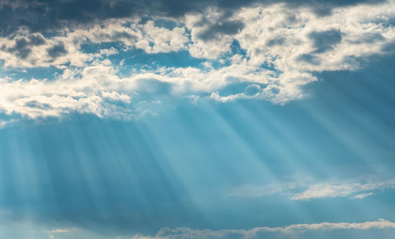 Best Sky Wallpapers for a Peaceful Environment