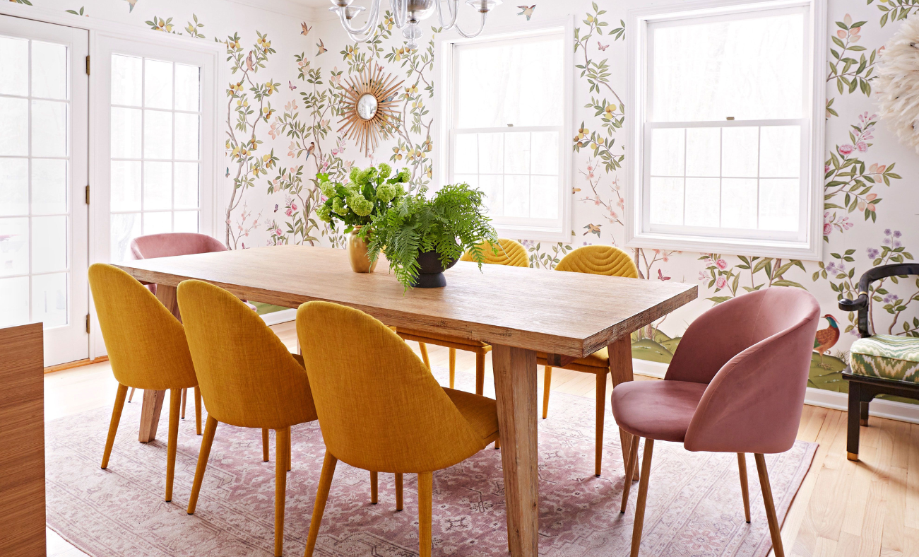 Dining Room Wallpaper Designs to Brighten Up Your Meal Space